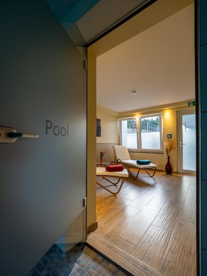 Hotel Tom'S Hus Heiligenhafen Extérieur photo